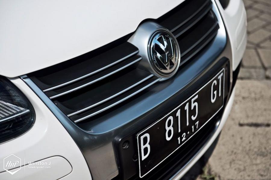  Volkswagen Golf GTi in Asian Tuning 2014 года  (фото 10 из 14)